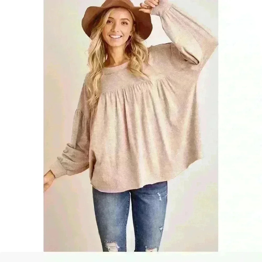 Baby doll king sleeve top in taupe - Picture 3 of 4